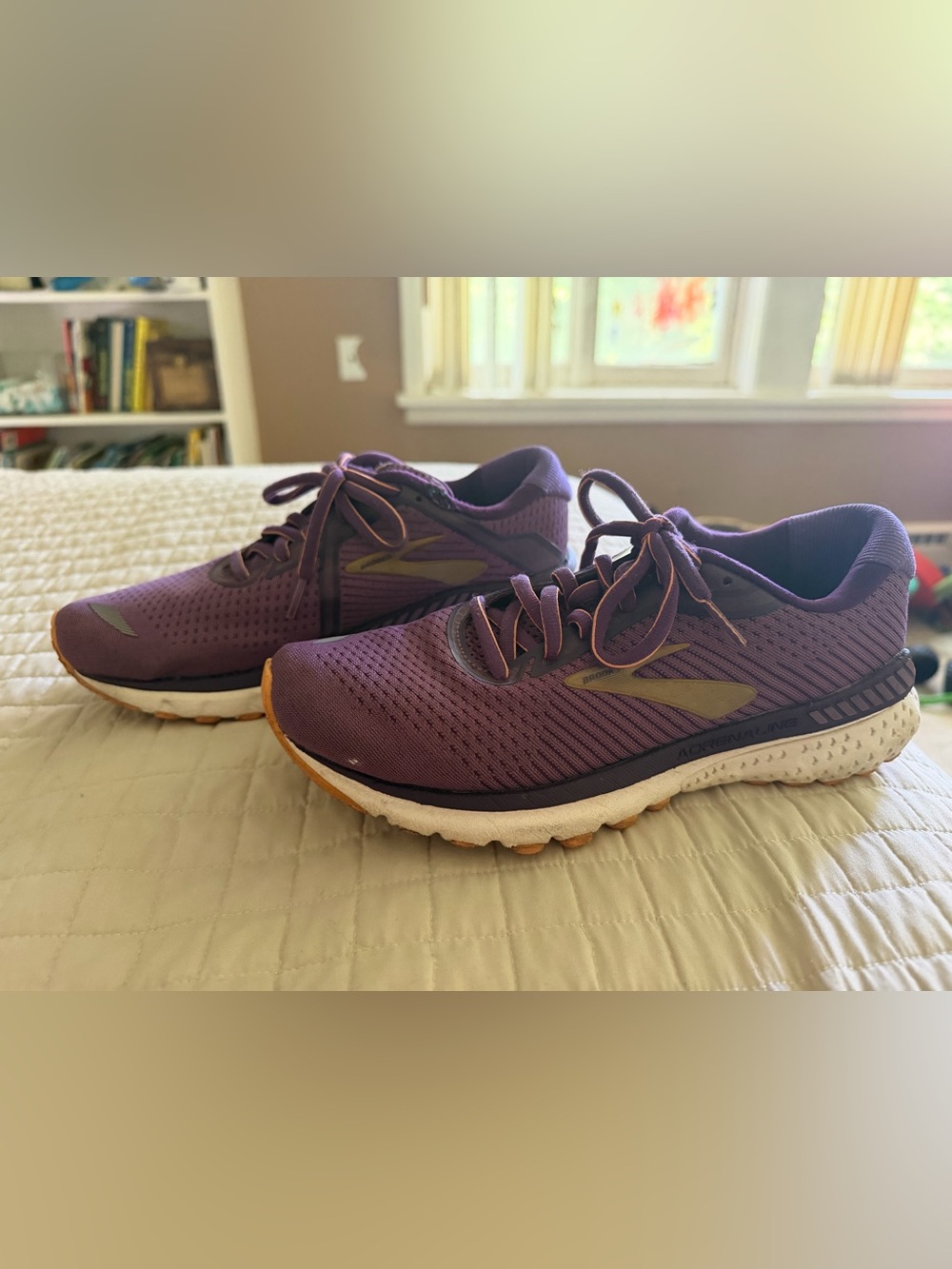 Brooks Adrenaline GTS 20 Women's Running Shoes